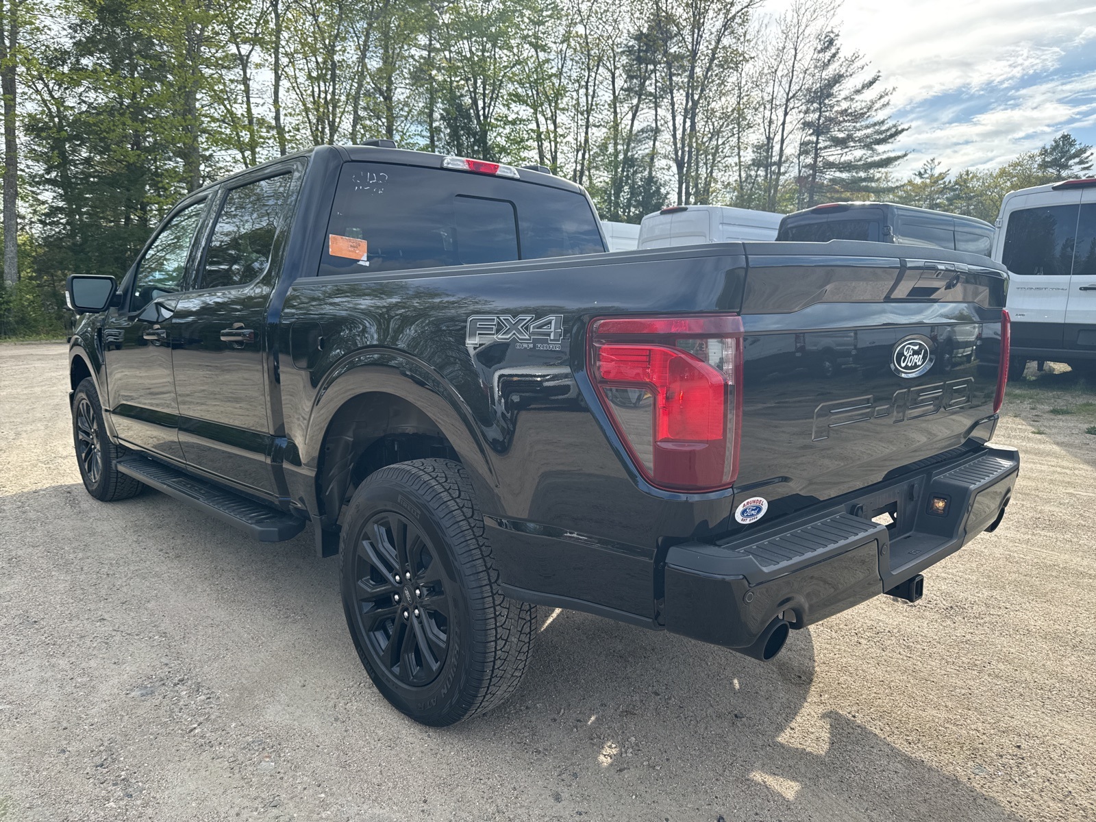 2025 Ford F-150 XLT photo 4