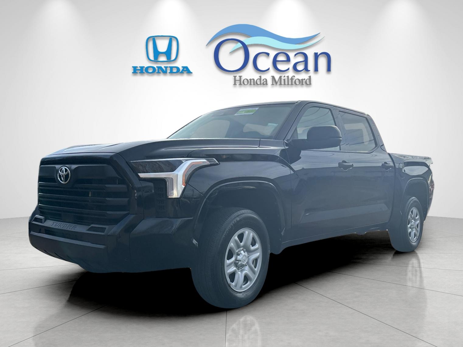 2023 Toyota Tundra SR's photo