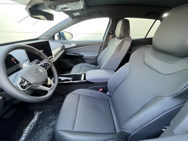 2025 Volkswagen ID.4 Pro Plus photo 2