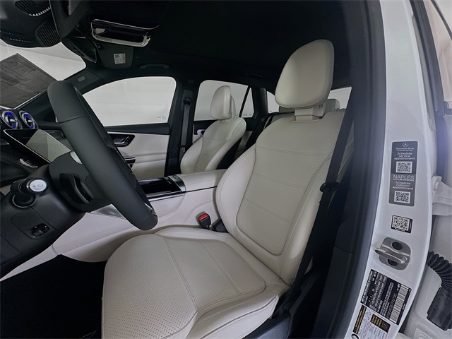 2026 Mercedes Benz GLC 300 photo 17