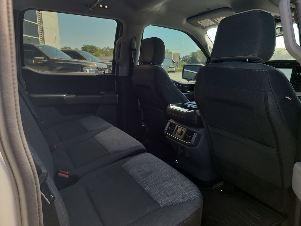 2022 Ford F-150 XLT photo 23