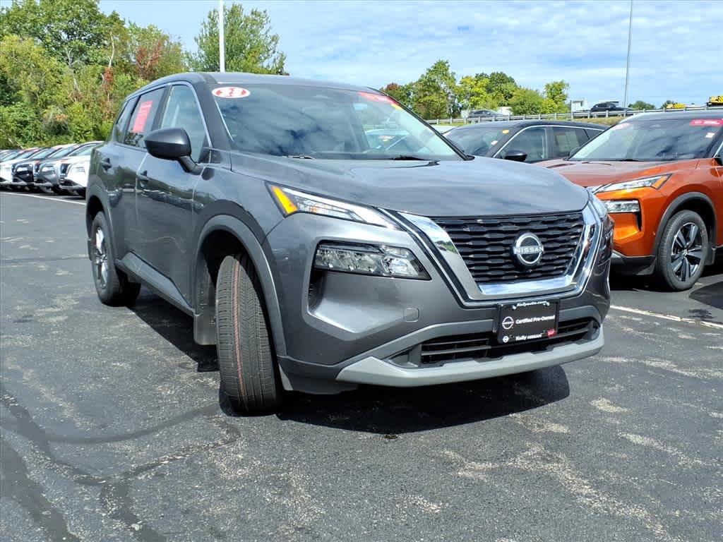 2023 Nissan Rogue S photo 3