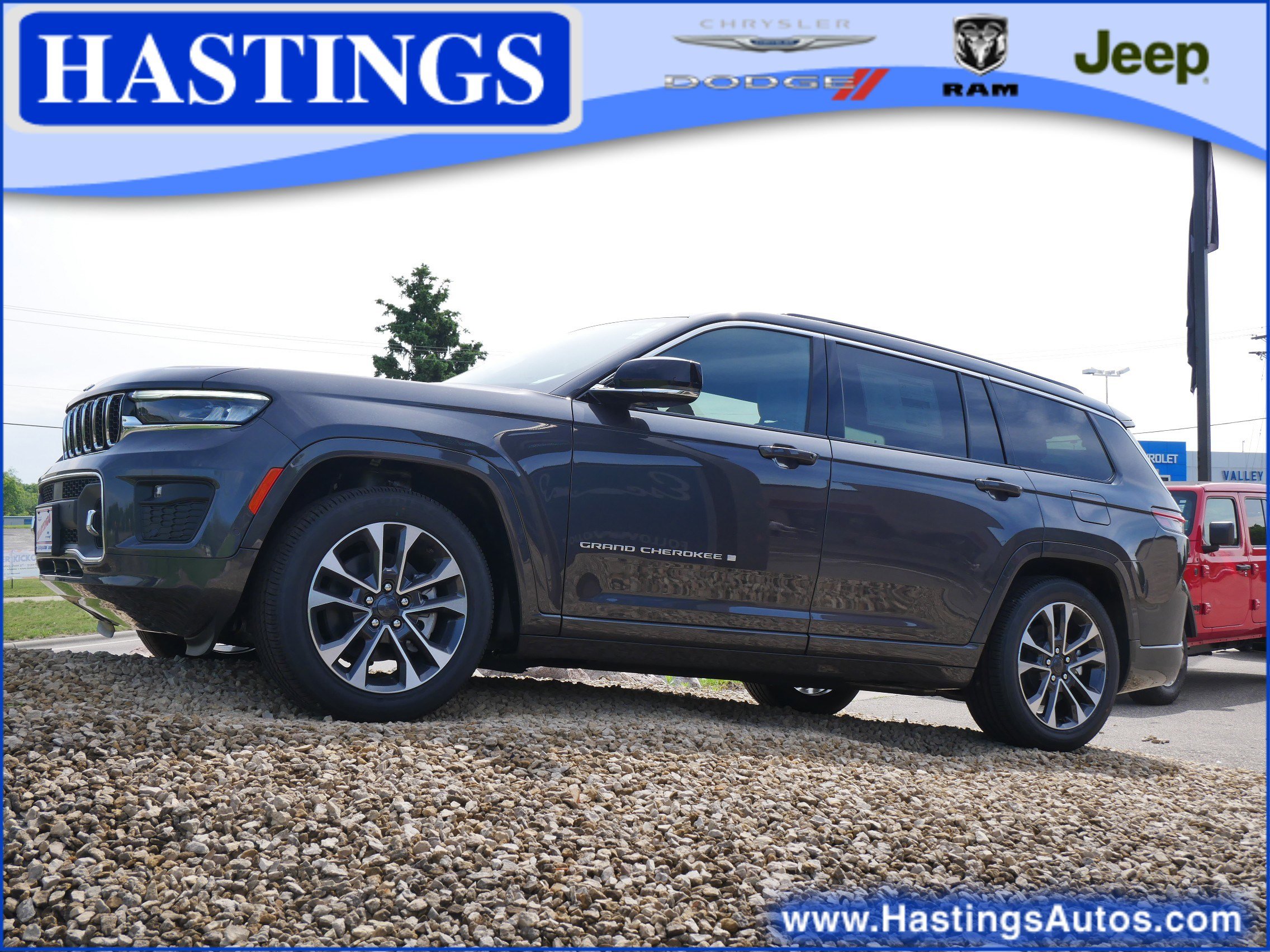 2025 Jeep Grand Cherokee L Overland's photo