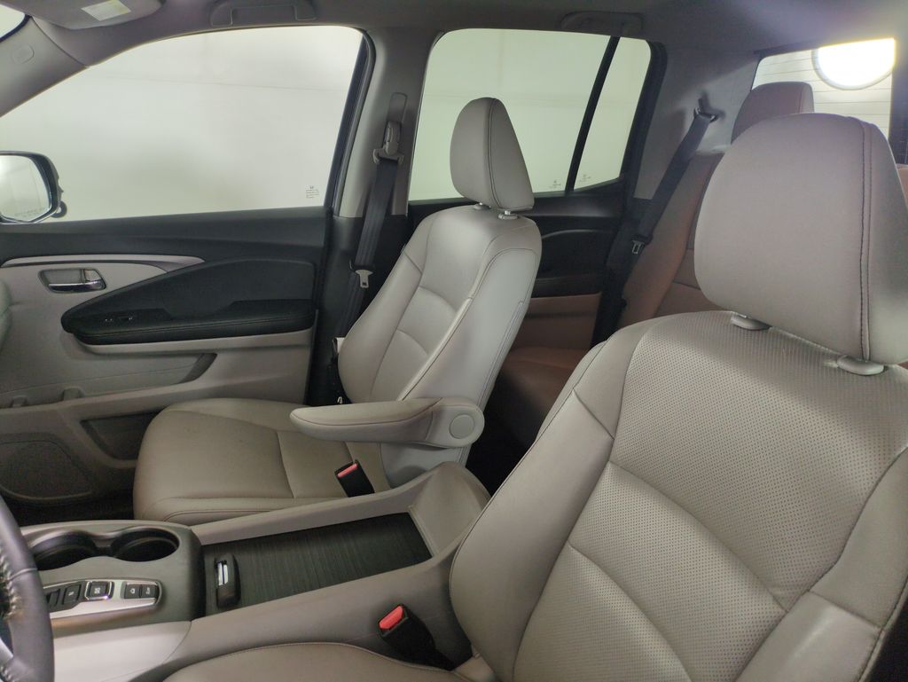 2022 Honda Ridgeline RTL photo 6