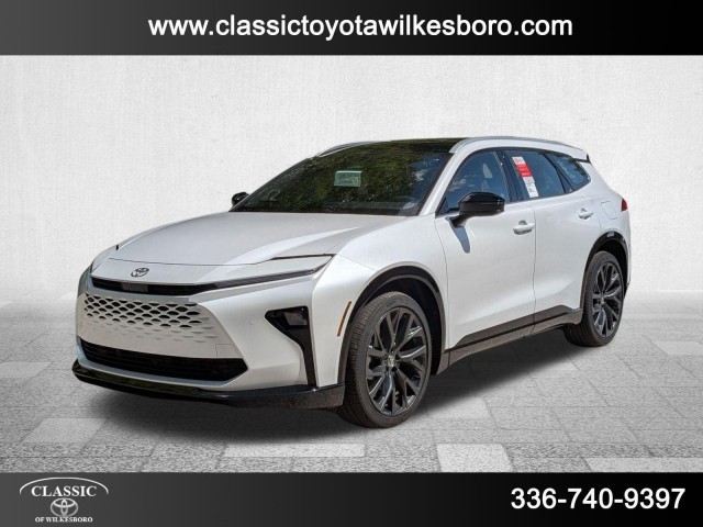 New 2025 Toyota Crown Signia Limited Sport Utility in North