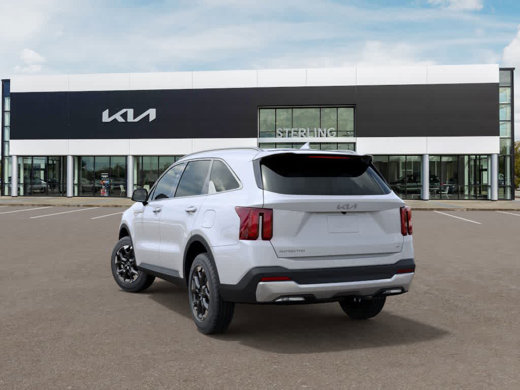 2025 Kia Sorento S photo 5