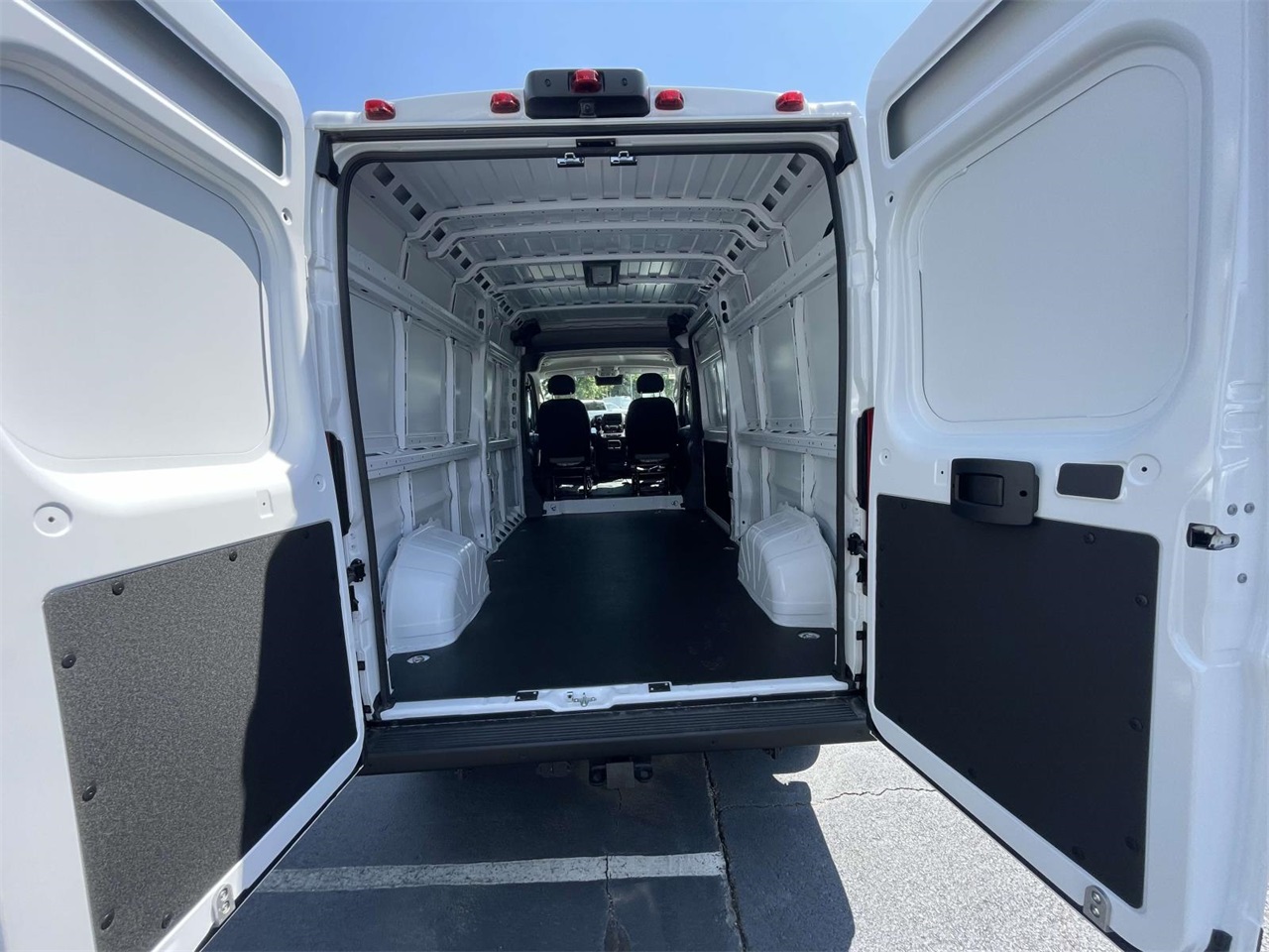 2025 Ram ProMaster 2500 photo 21
