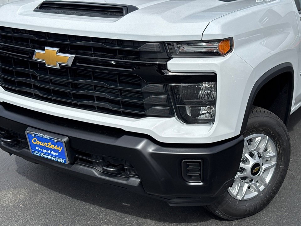 2026 Chevrolet Silverado 2500HD Work Truck photo 2