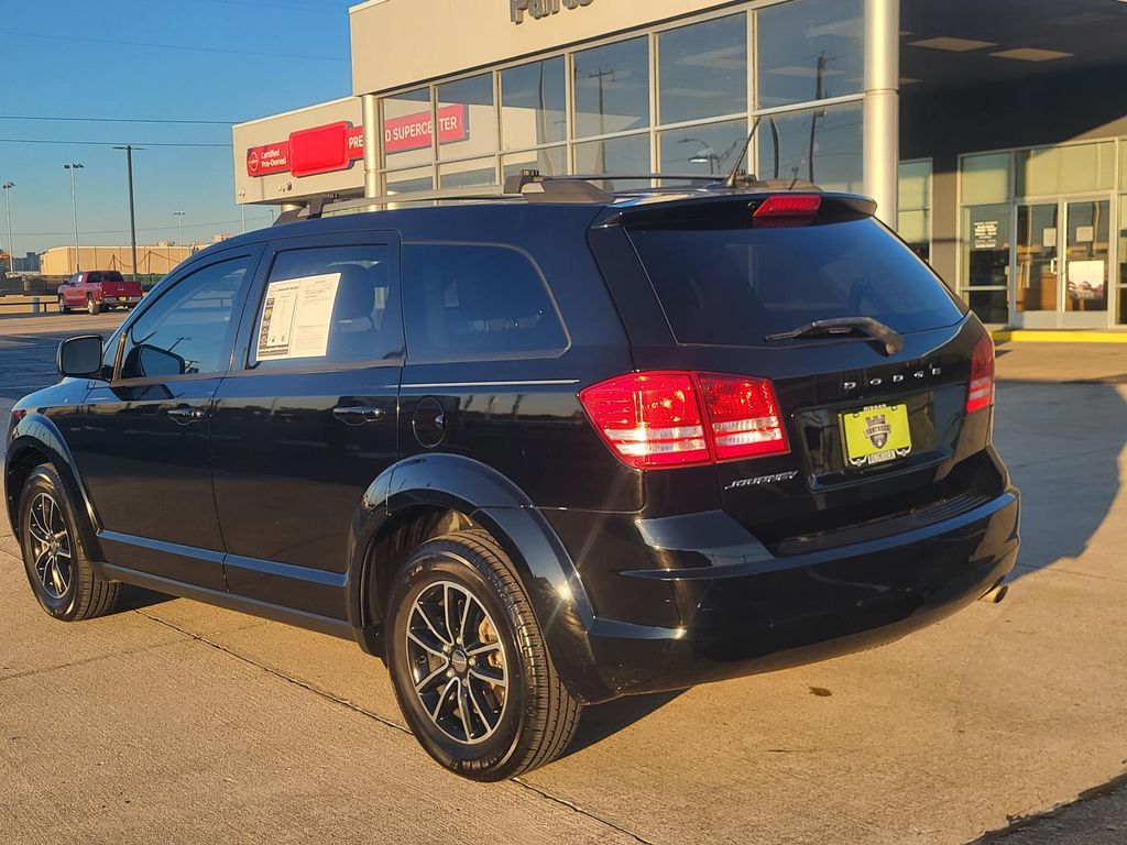 2017 Dodge Journey SE photo 3