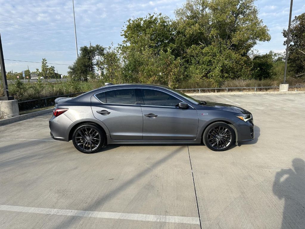 2022 Acura ILX Premium A-Spec photo 3