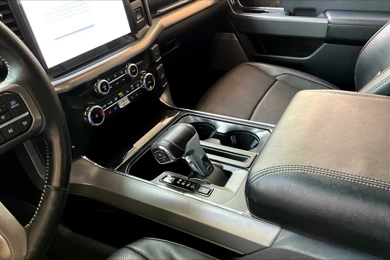 2022 Ford F-150 Lariat photo 31