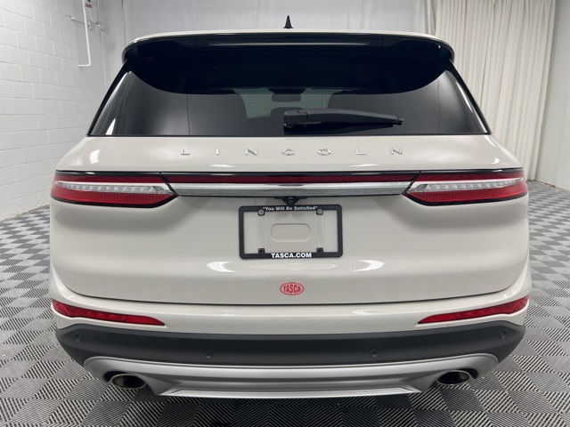 2022 Lincoln Corsair Standard photo 6
