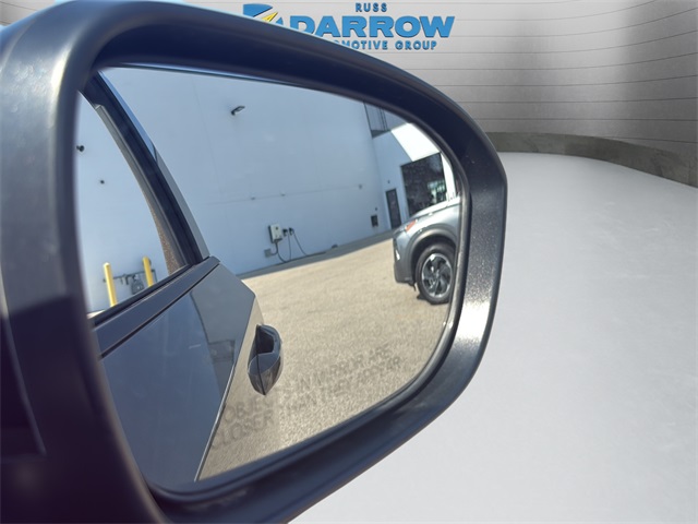 2026 Nissan Kicks SR photo 8