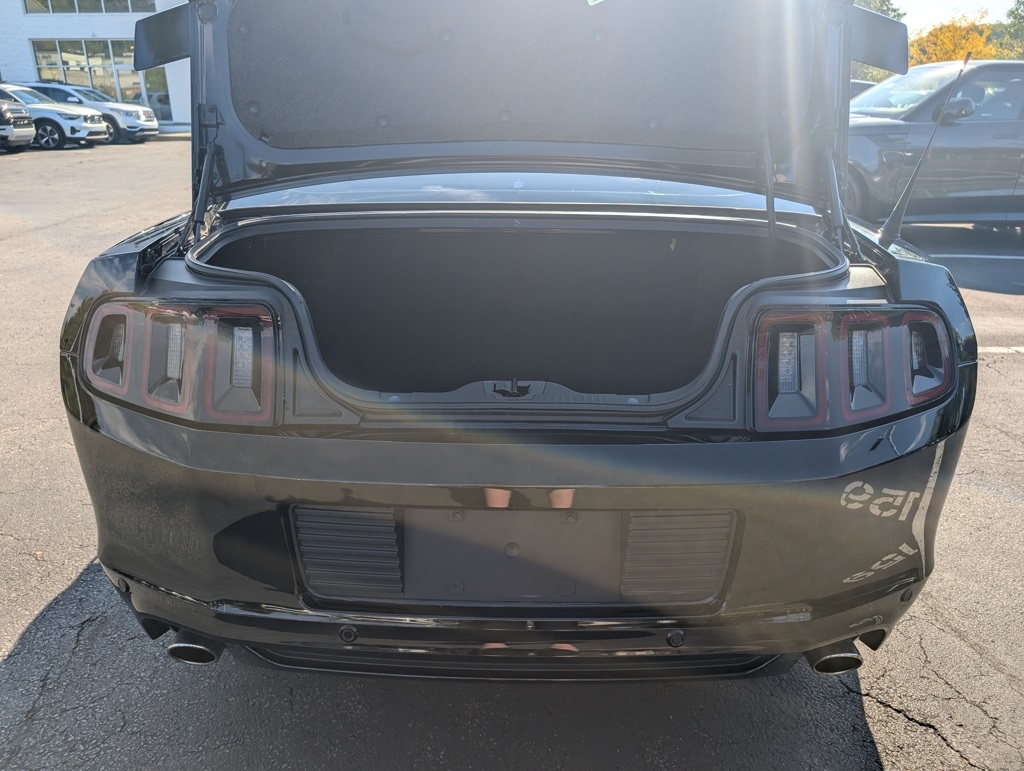 2013 Ford Mustang GT Premium photo 6