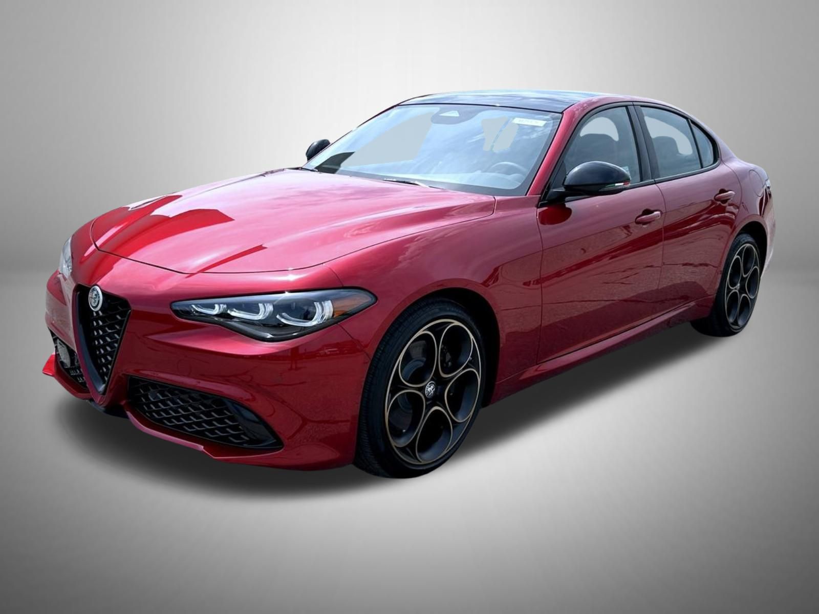 2025 Alfa Romeo Giulia Intensa's photo