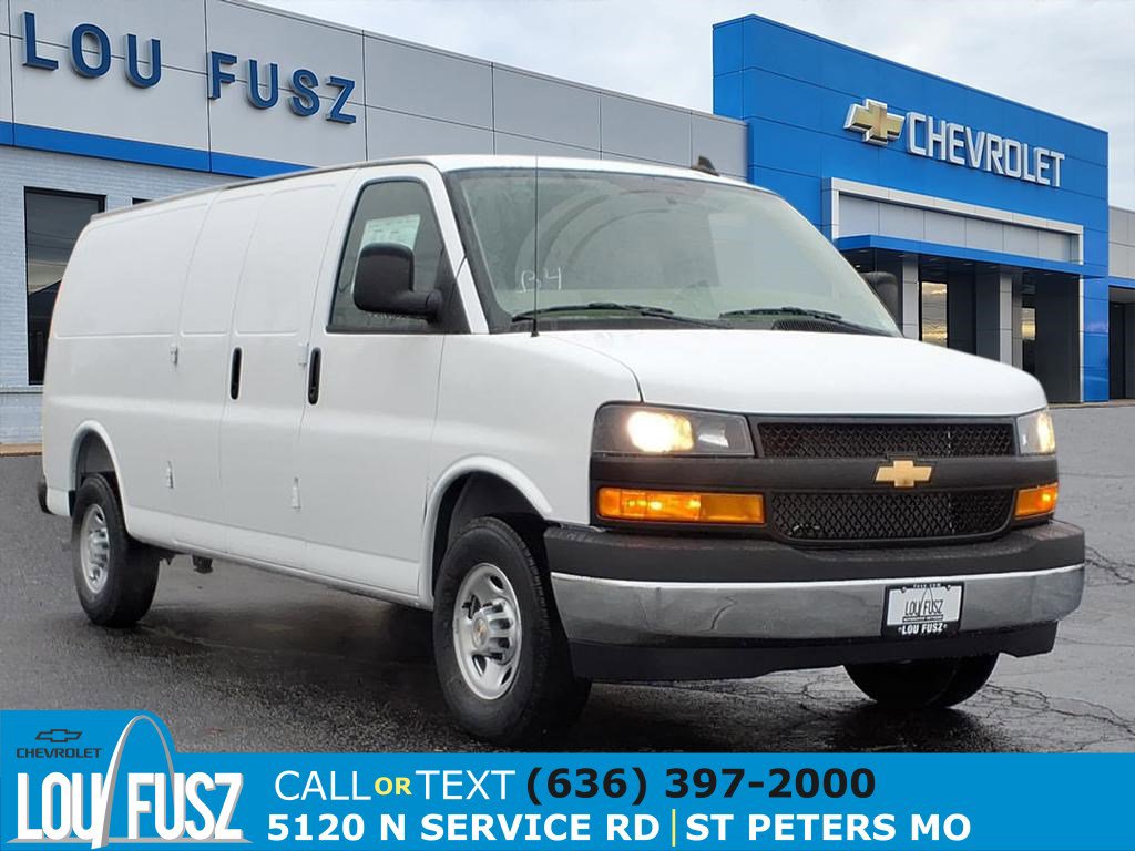 2025 Chevrolet Express Cargo Work Van's photo