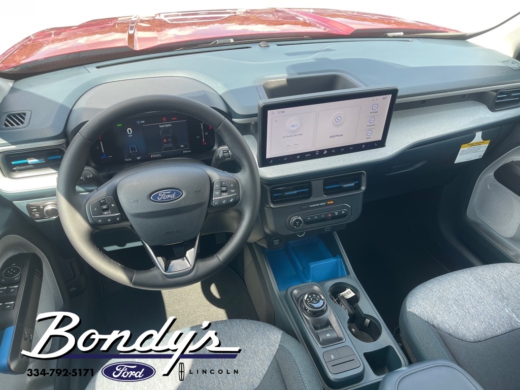 2025 Ford Maverick XLT photo 3