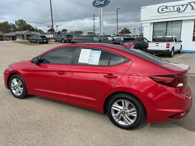2020 Hyundai Elantra Value Edition photo 2