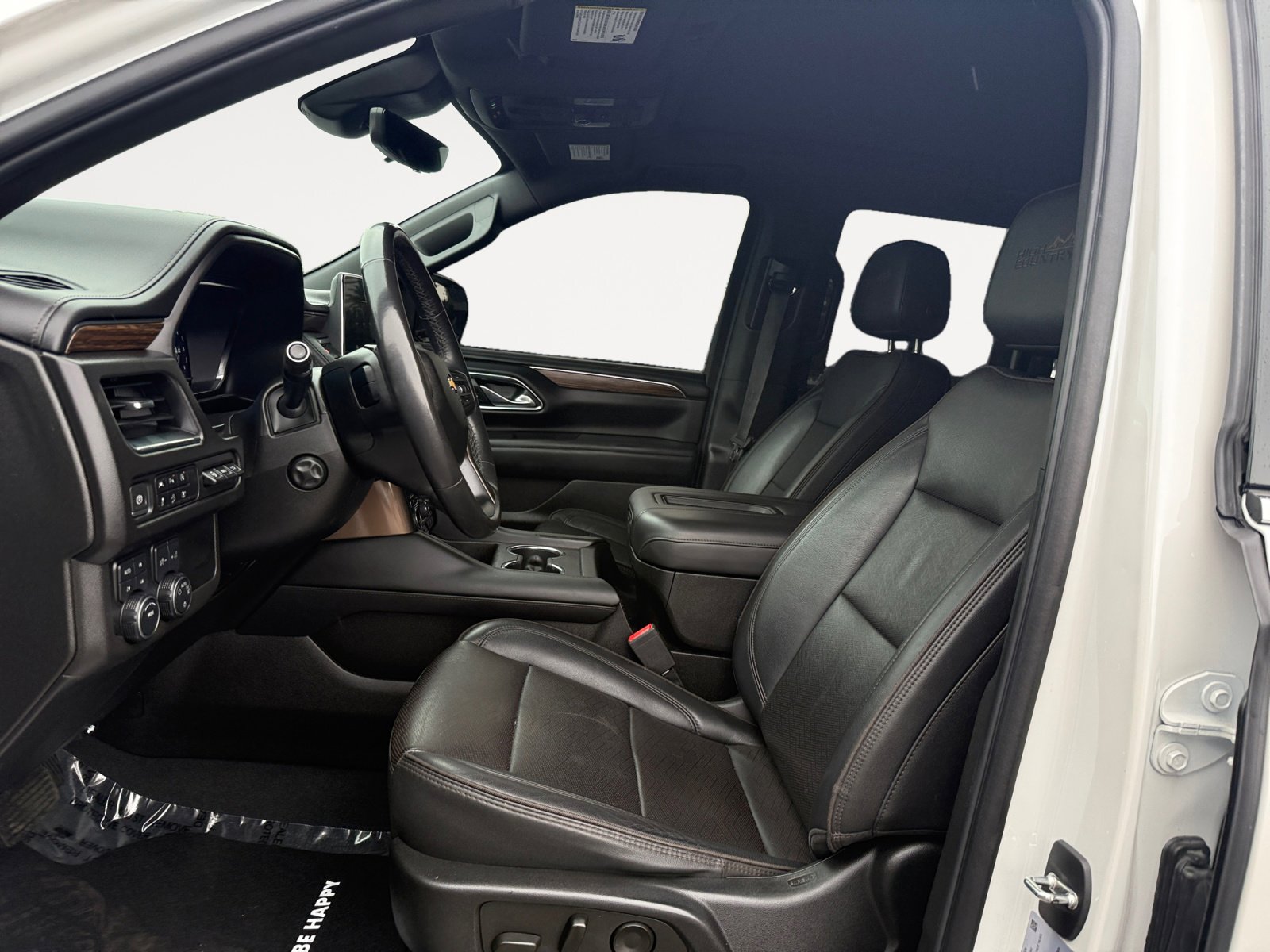 2023 Chevrolet Tahoe High Country photo 9