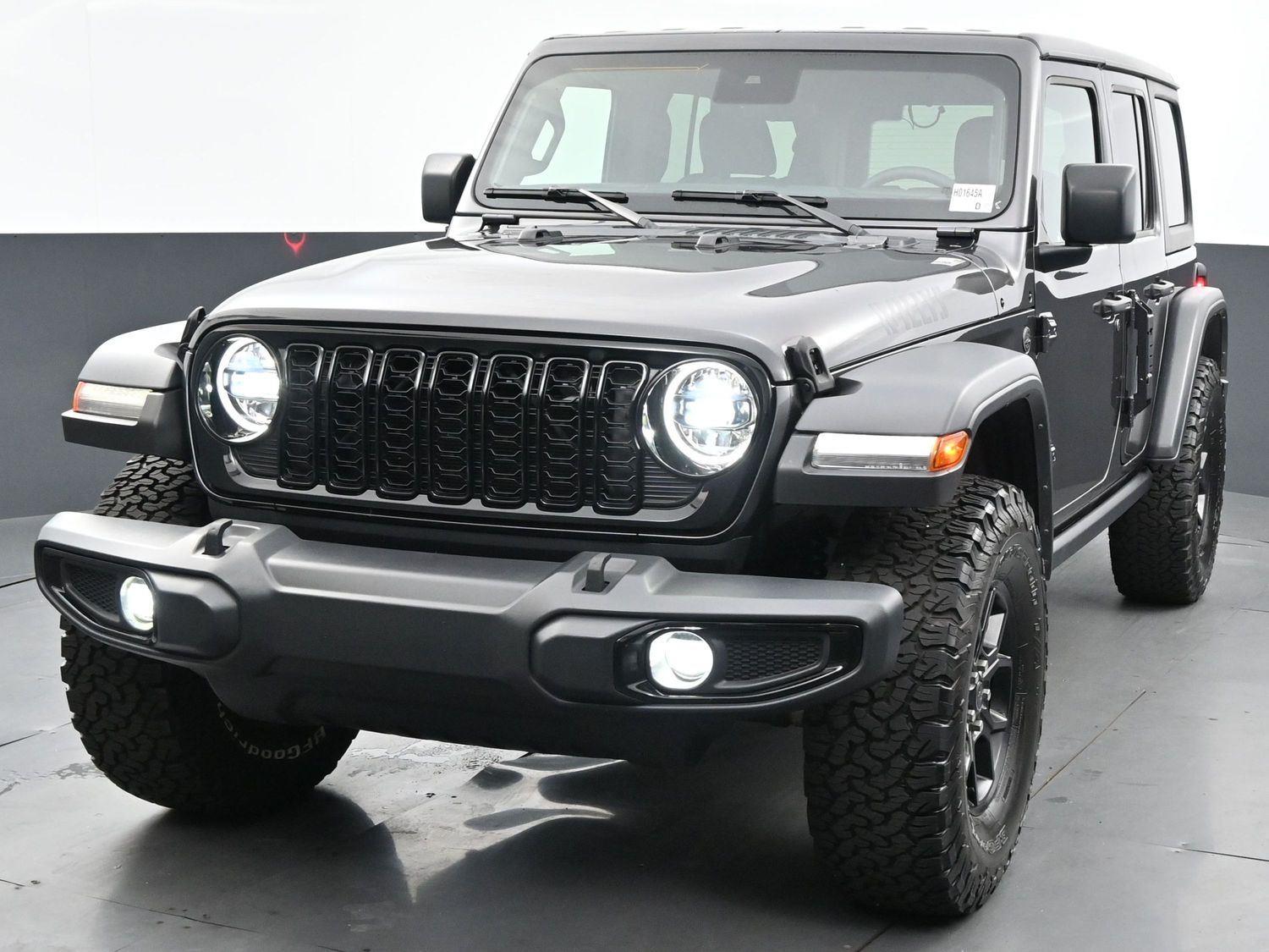 2024 Jeep Wrangler Willys photo 3