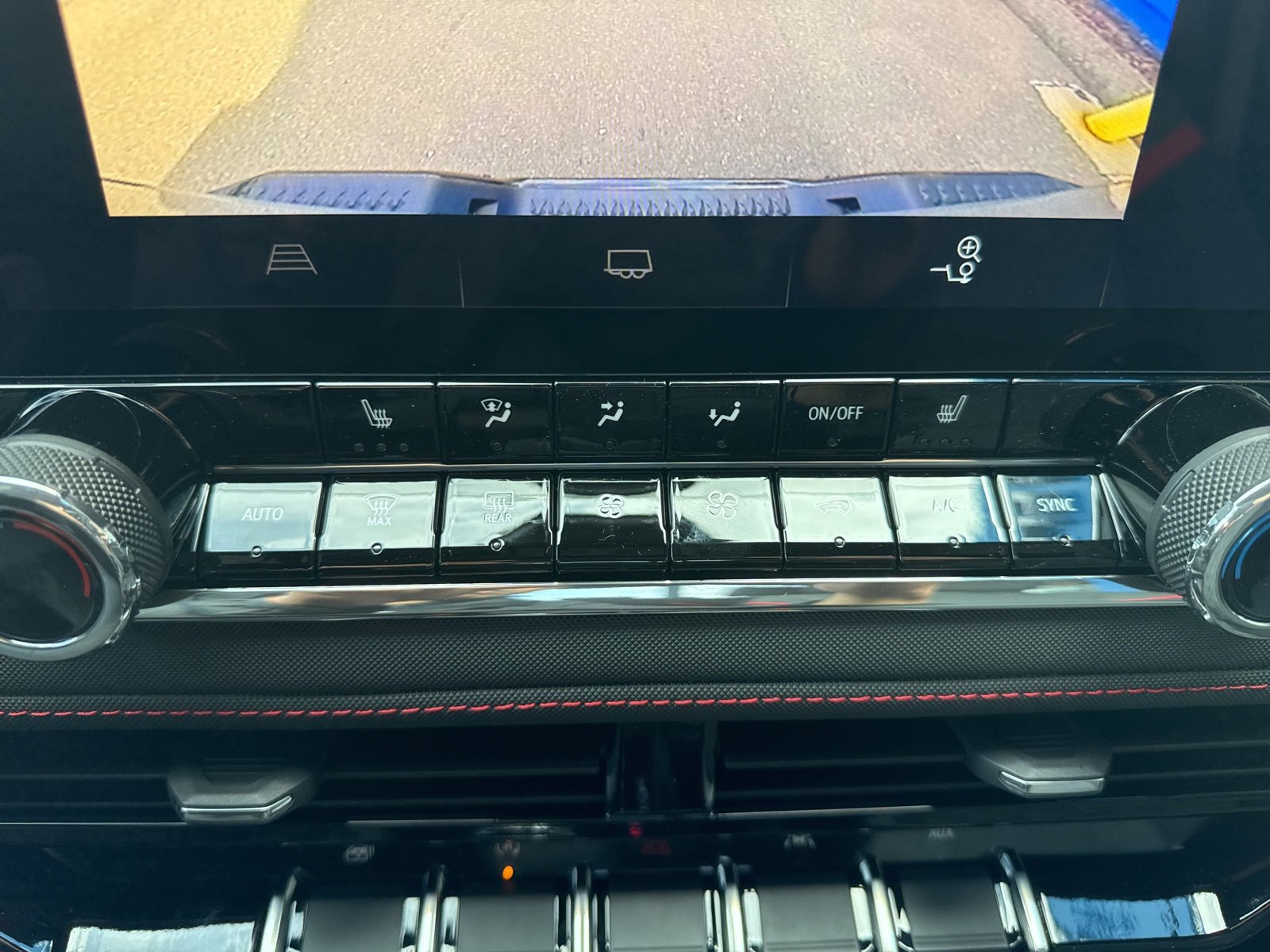 2026 Chevrolet Colorado Z71 photo 19