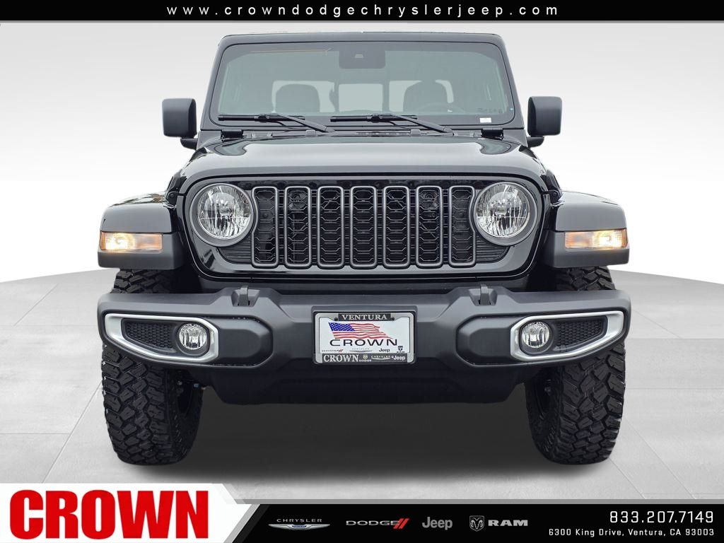 2025 Jeep Gladiator Sport photo 2