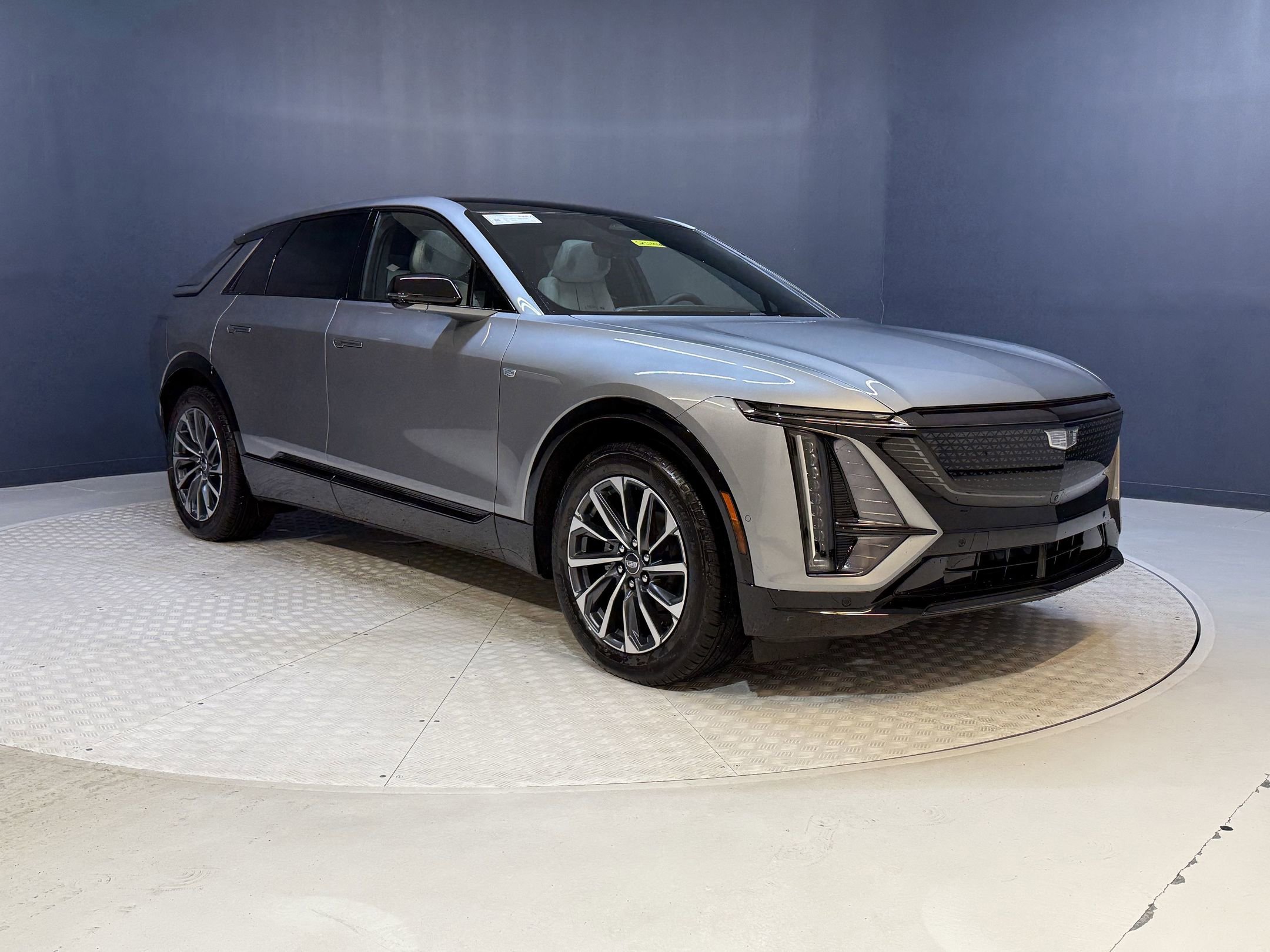 2025 Cadillac Lyriq Sport photo 7