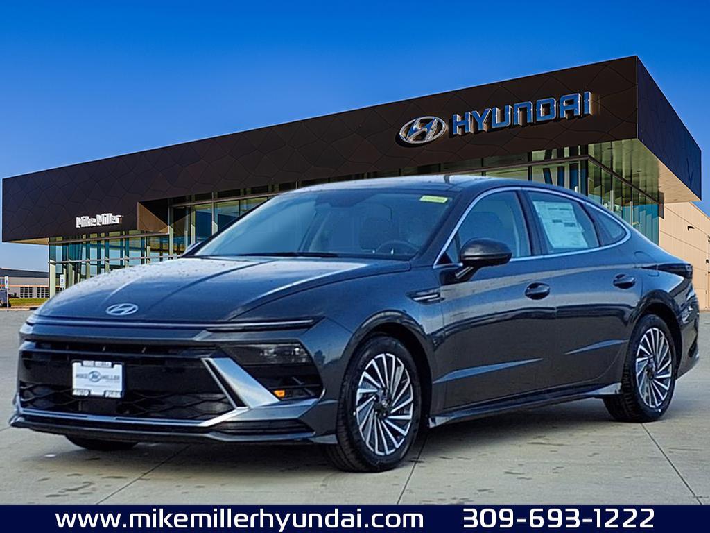 2026 Hyundai Sonata Hybrid SEL's photo