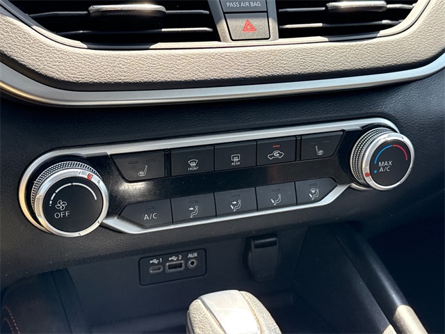 2022 Nissan Altima 2.5 SR photo 22