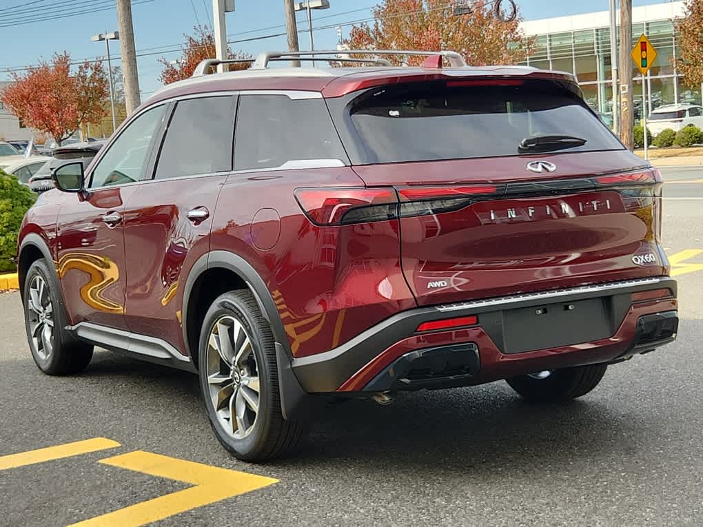 2025 Infiniti QX60 Luxe photo 4