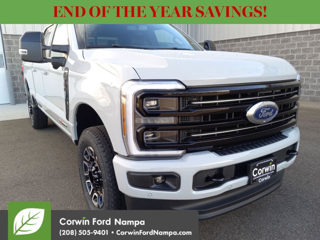 2026 Ford F-350 Super Duty Platinum's photo