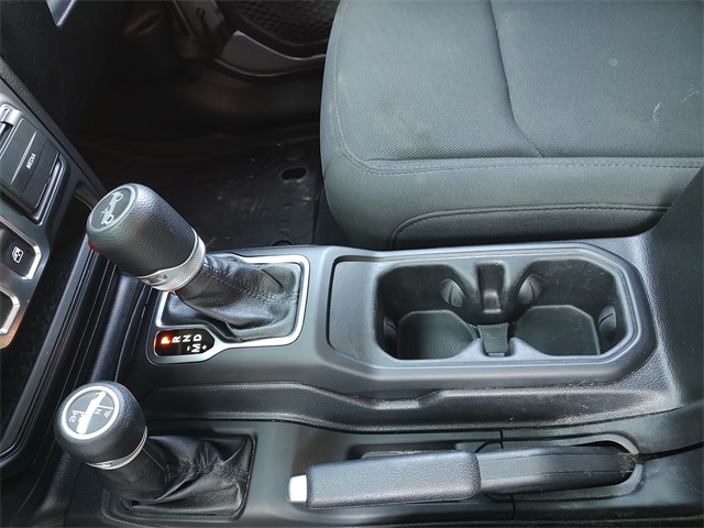 2020 Jeep Wrangler Sport S photo 20