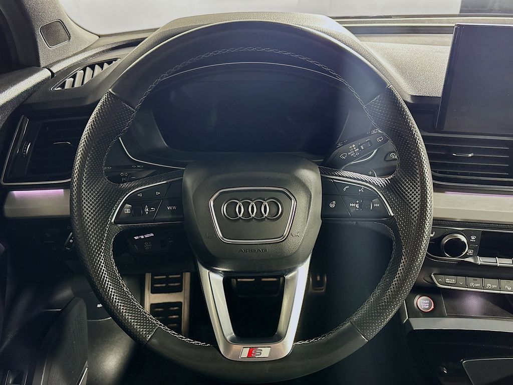 2021 Audi SQ5 Prestige photo 9