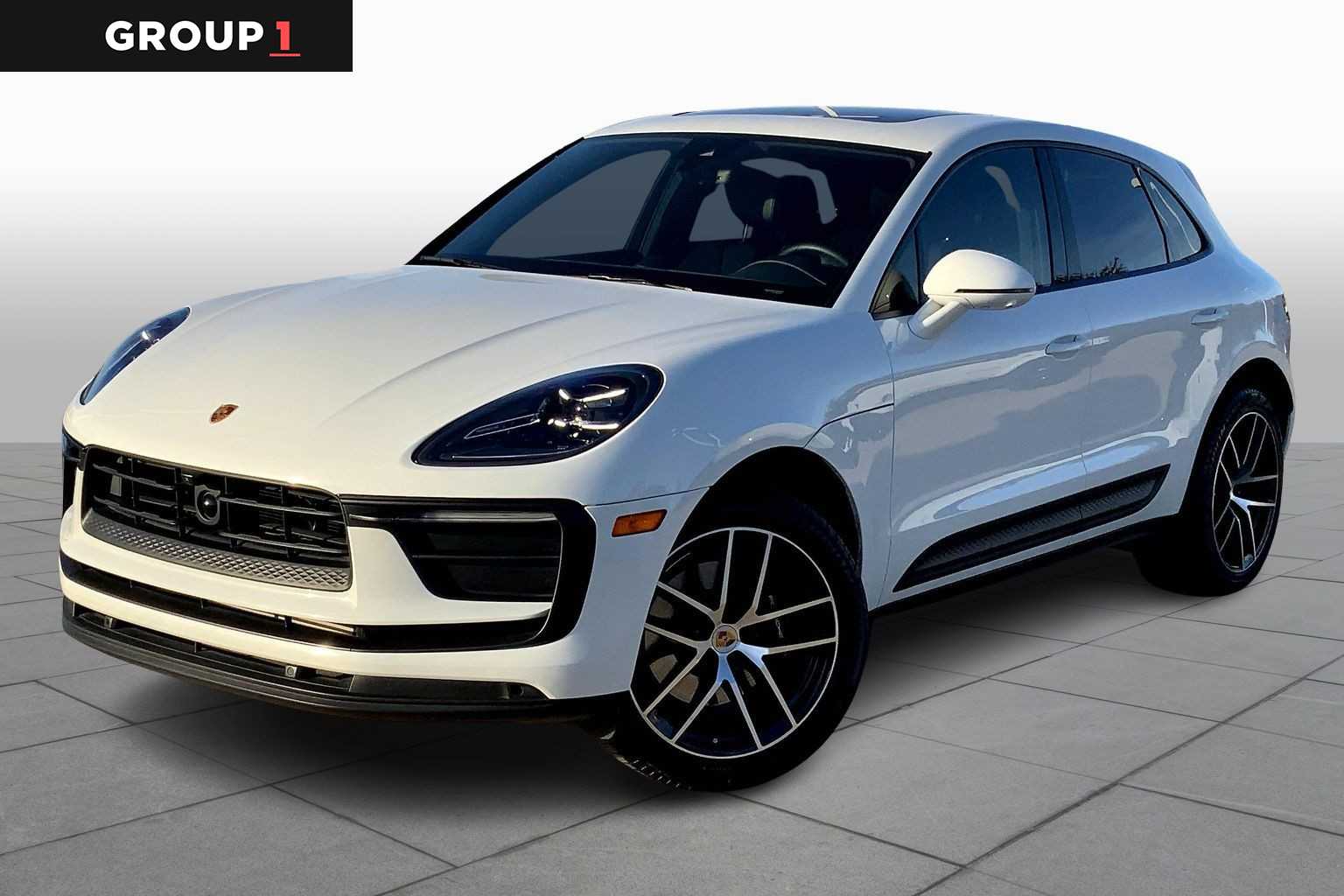 2023 Porsche Macan Base
