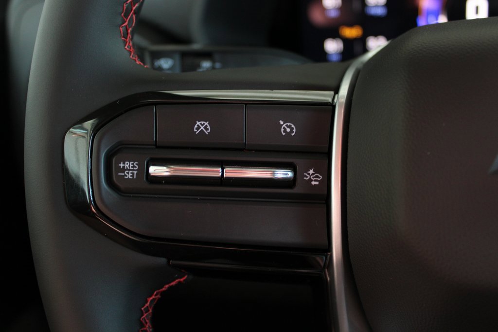 2025 Chevrolet Colorado LT photo 23