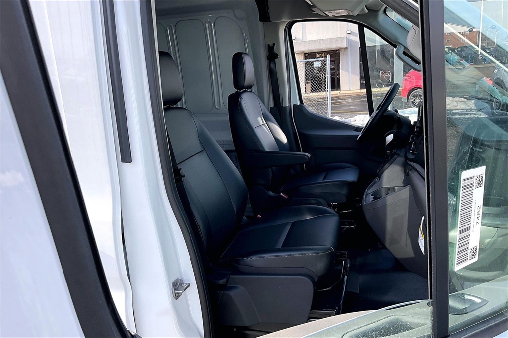 2024 FORD TRANSIT - Image 5