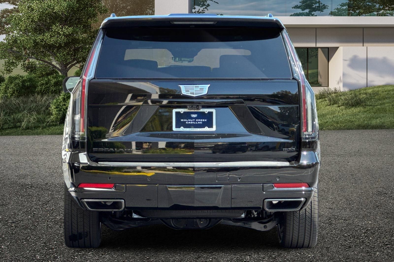 2025 Cadillac Escalade ESV Sport Platinum photo 4