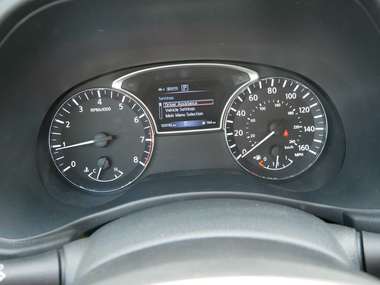2020 Nissan Pathfinder SL photo 22