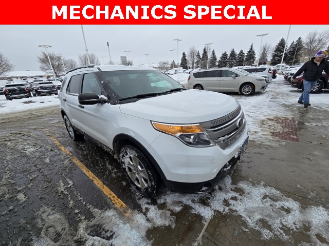 2014 Ford Explorer Base's photo