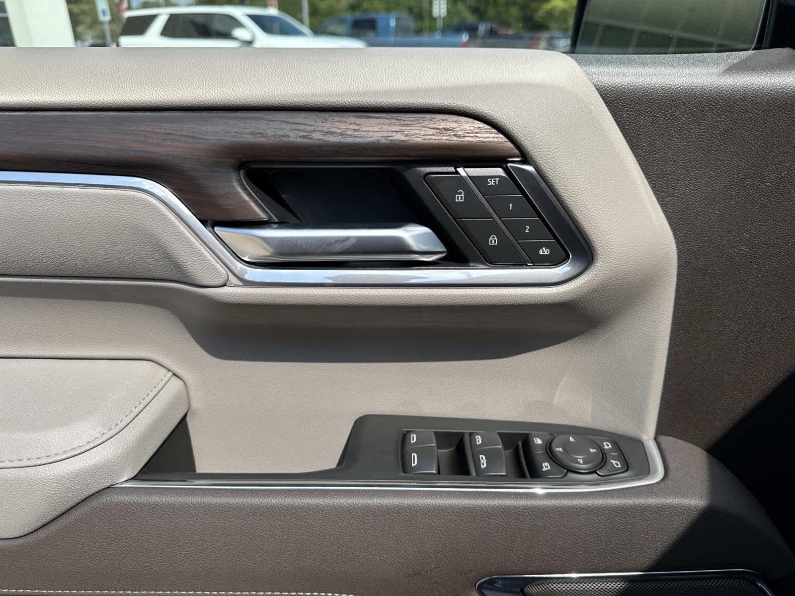 2026 Gmc Sierra 1500 SLT photo 10