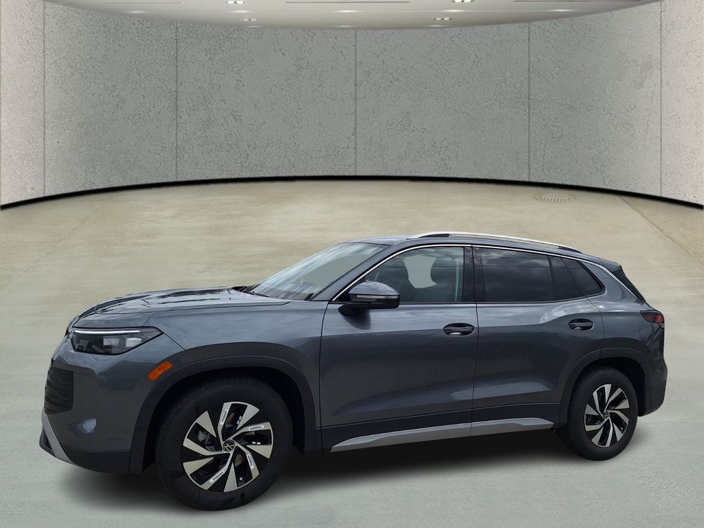 2026 Volkswagen Tiguan S's photo