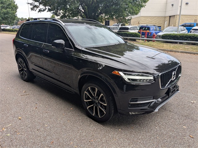 2016 Volvo XC90 T6 Momentum photo 8