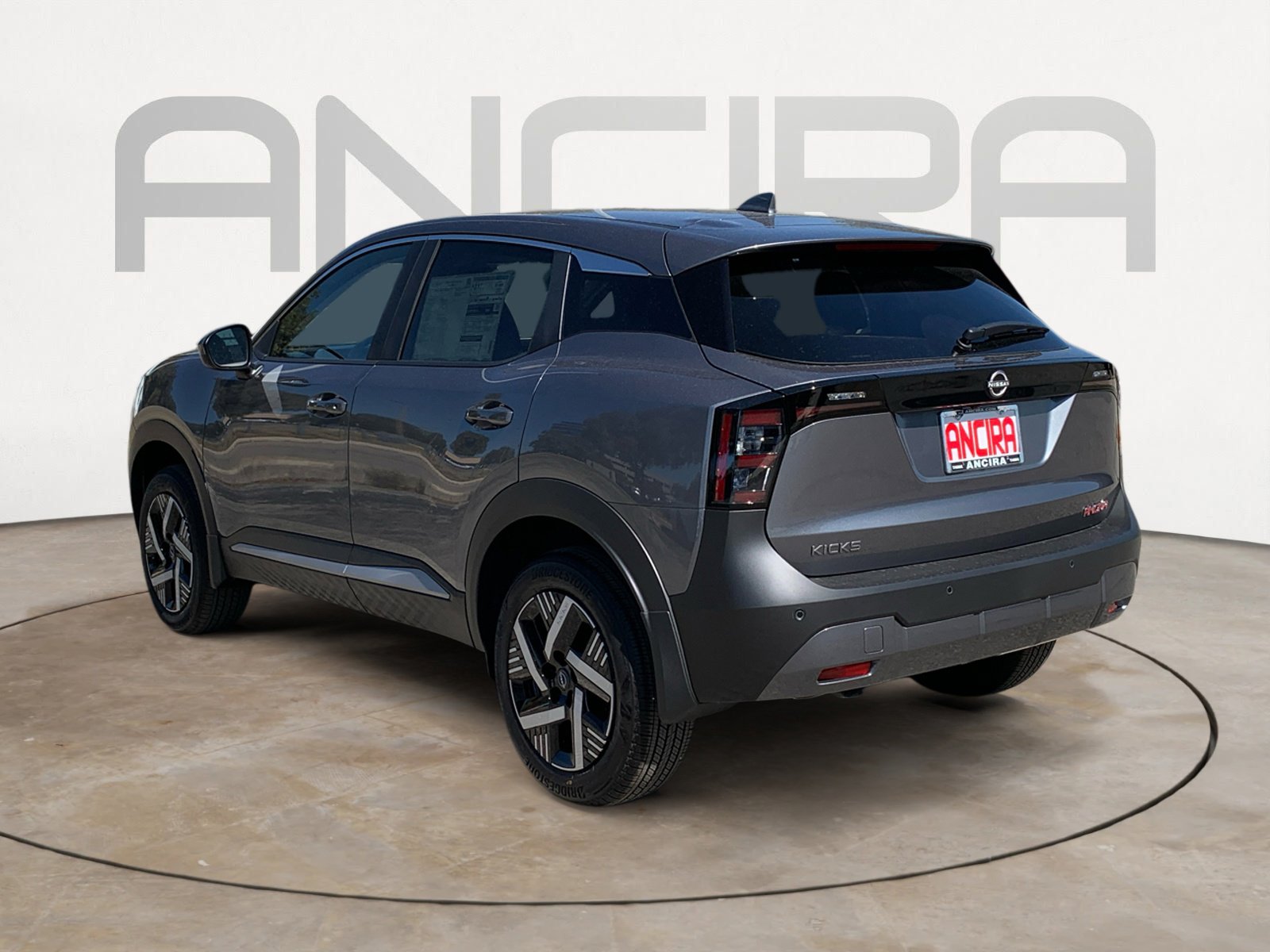 2026 Nissan Kicks SV photo 4