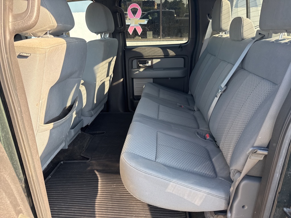 2014 Ford F-150 XLT photo 26