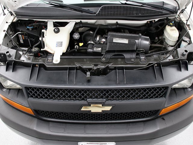 2015 Chevrolet Express Passenger 2500 LS photo 21