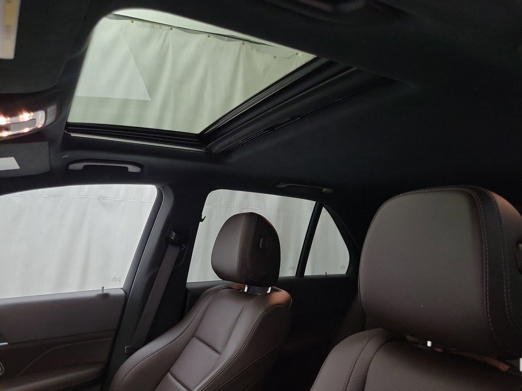 2020 Mercedes Benz GLE 350 4MATIC photo 3