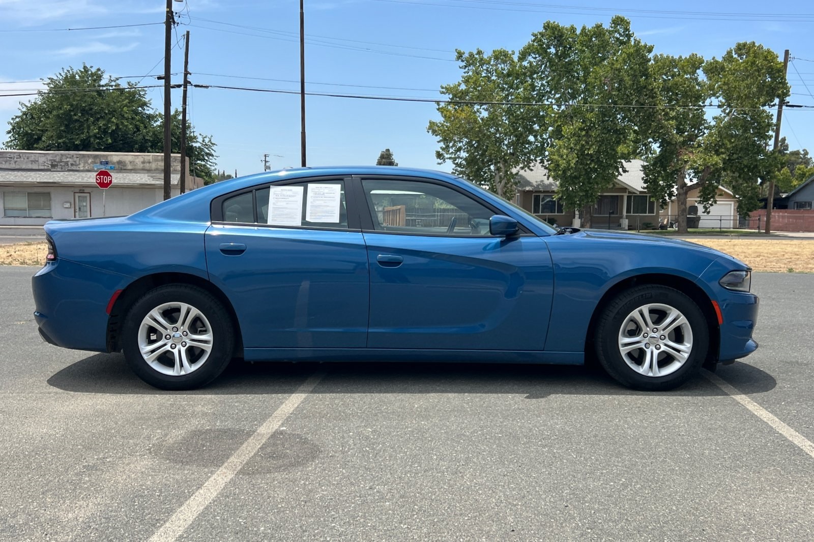 2022 Dodge Charger SXT photo 4