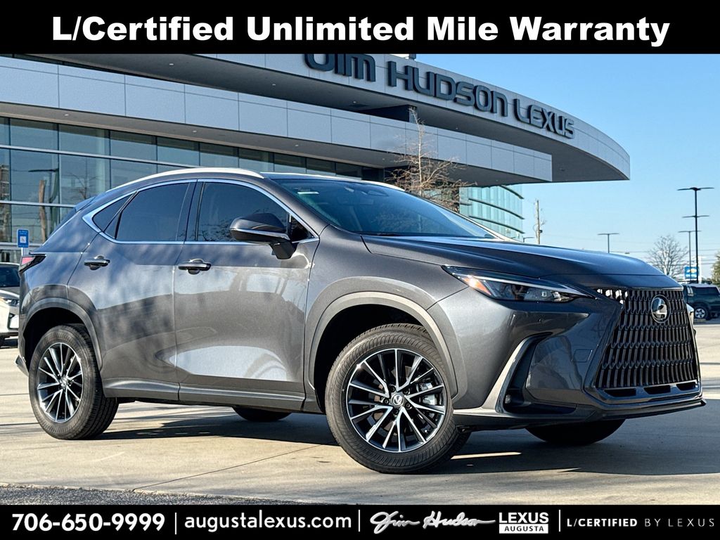 2025 Lexus NX 250's photo