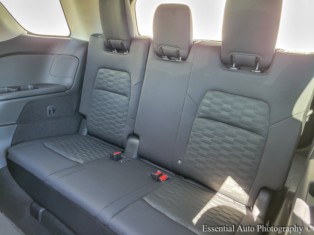 2025 Nissan Pathfinder S photo 10