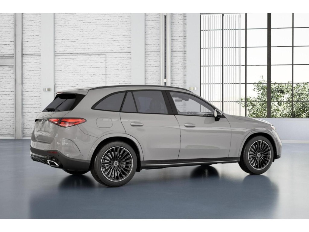 2026 Mercedes Benz GLC 300 photo 17